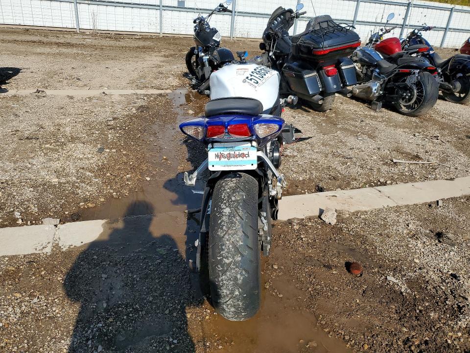 2008 Suzuki Gsx-r600 VIN JS1GN7EA882104949 COPART salvage auction — FRONT END, Il - Salvage Certificate, sold $350 on 2026-07-02 (photo 4)
