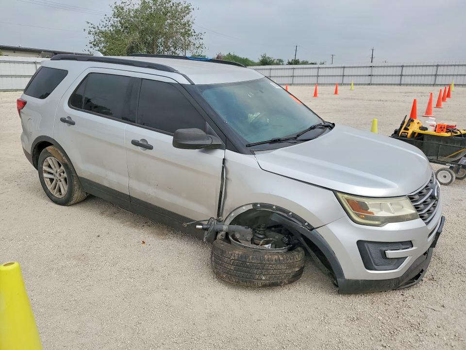 2017 Ford Explorer VIN 1FM5K7B82HGD86947 COPART salvage auction — FRONT END, Tx - Salvage Vehicle Title, sold $1,550 on 2026-07-09 (photo 4)