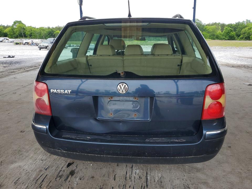 2004 Volkswagen Passat VIN WVWVD63B04E265679 COPART salvage auction — ROLLOVER, GA - CERT OF TITLE-SALVAGE, sold $300 on 2026-07-16 (photo 6)