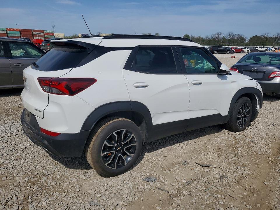 2021 Chevrolet Trailblazer VIN KL79MSSL1MB055014 COPART salvage auction — FRONT END, Mi - Scrap Certificate Of Title, sold $1,900 on 2026-07-10 (photo 3)