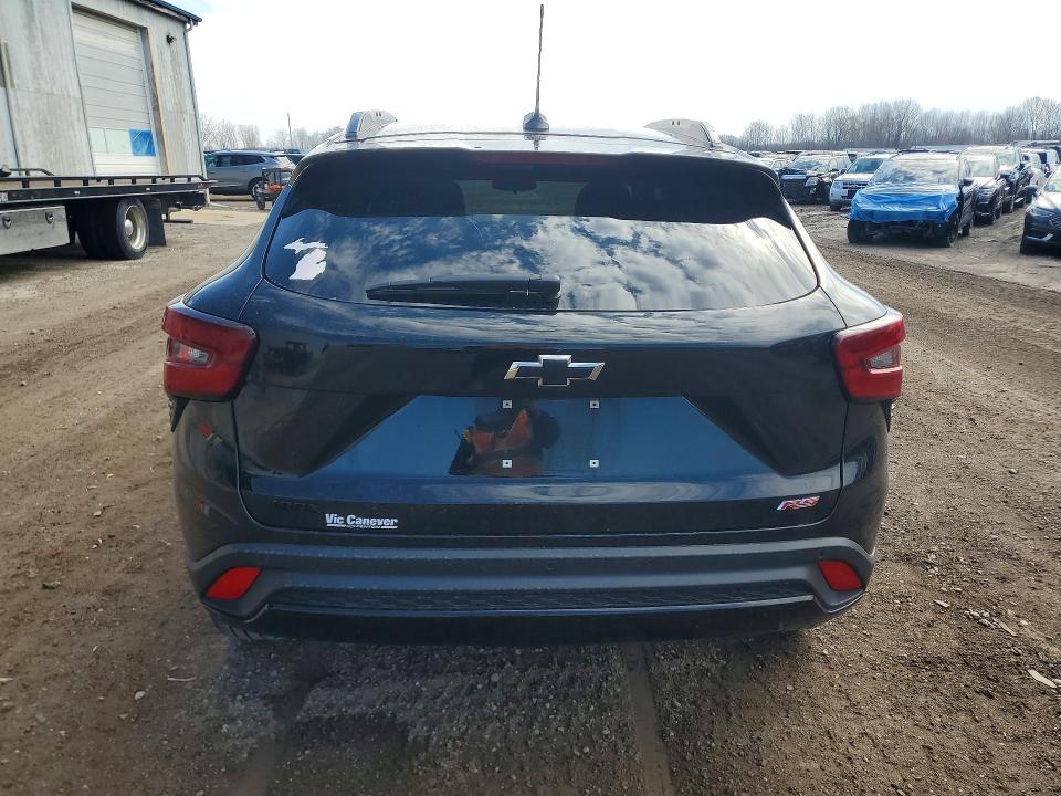 2025 Chevrolet Trax VIN KL77LJEP0SC090623 COPART salvage auction — WATER/FLOOD, Mi - Scrap Cert Of Title-Flood Veh, sold $3,750 on 2026-07-22 (photo 6)