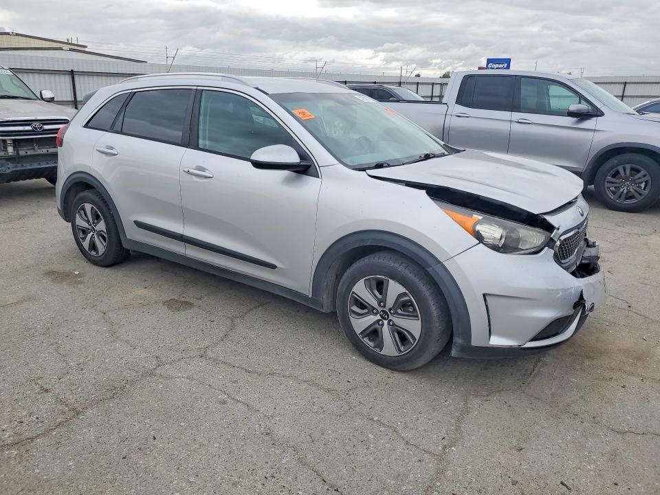 2017 Kia Niro VIN KNDCB3LC2H5090345 COPART salvage auction — FRONT END, Ca - App For Dup Clean Or Ac, sold $650 on 2026-07-31 (photo 4)
