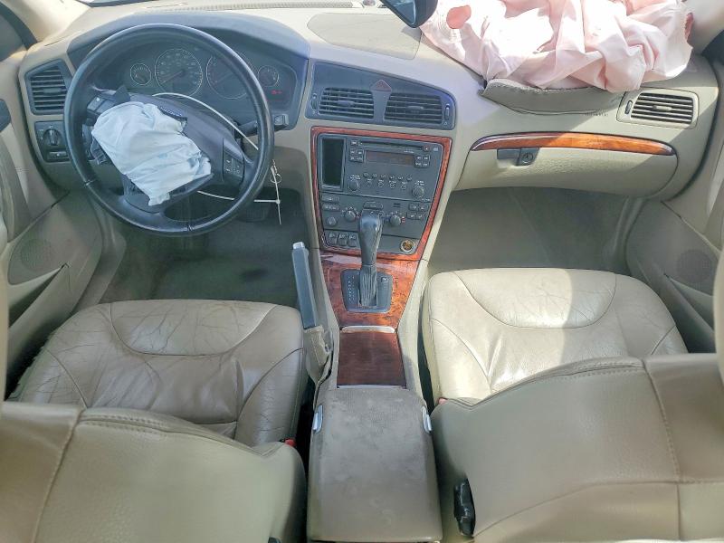 2005 Volvo S60 VIN YV1RS612052454033 COPART salvage auction — FRONT END, In - Certificate Of Title, sold $250 on 2026-07-07 (photo 8)