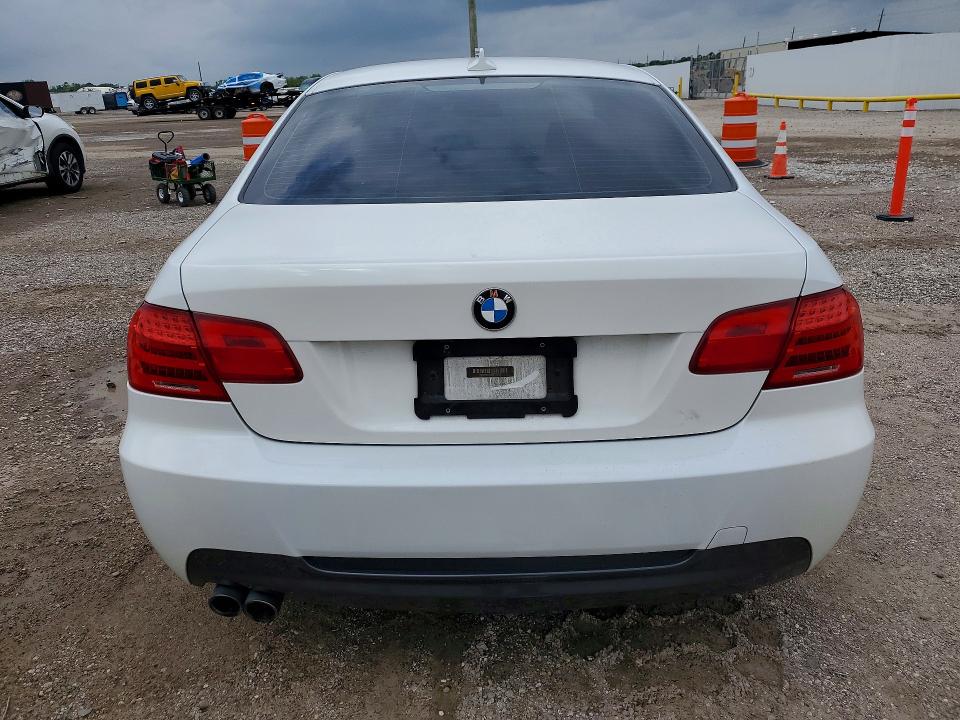 2013 BMW 3er VIN WBAKE3C50DE772202 COPART salvage auction — WATER/FLOOD, Tx - Salvage Title-Flood Damage, sold $1,200 on 2026-07-02 (photo 6)