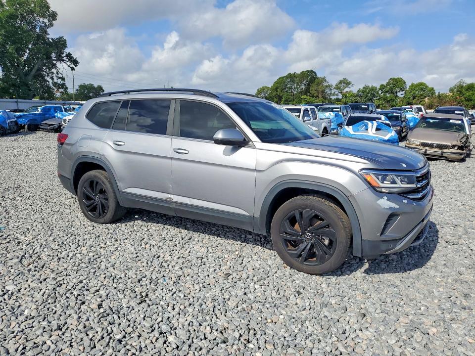2022 Volkswagen Atlas VIN 1V2HR2CA9NC557616 COPART salvage auction — MINOR DENT/SCRATCHES, Fl - Certificate Of Title (P), sold $7,900 on 2026-07-28 (photo 4)