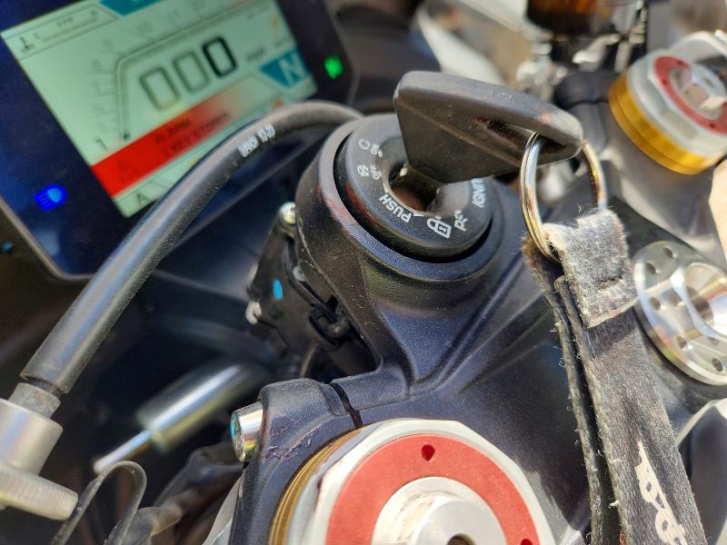 2024 Aprilia Rsv VIN ZD4KYUA06RS000954 COPART salvage auction — SIDE, Fl - Certificate Of Destruction, sold $2,200 on 2026-07-30 (photo 8)