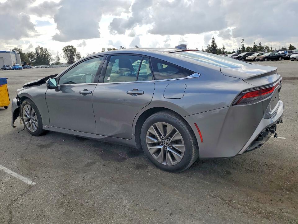 2023 Toyota Mirai VIN JTDAAAAA7PA009085 COPART salvage auction — FRONT END, Salvage Title, sold $125 on 2026-07-23 (photo 2)
