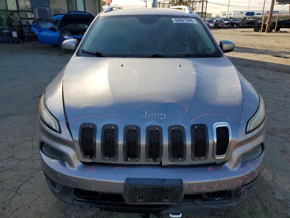 2014 Jeep Cherokee VIN 1C4PJLCS2EW279336 COPART salvage auction — FRONT END, CA, sold $1,350 on 2026-07-20 (photo 5)