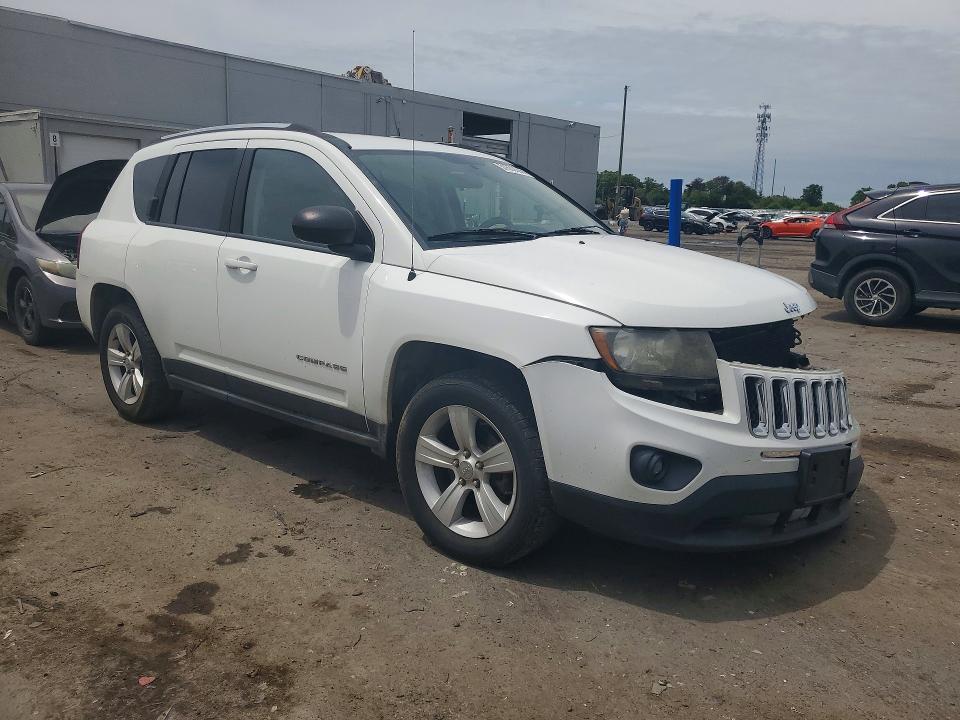 2014 Jeep Compass VIN 1C4NJDBB7ED709436 COPART salvage auction — FRONT END, Salvage Title, sold $200 on 2026-07-21 (photo 4)