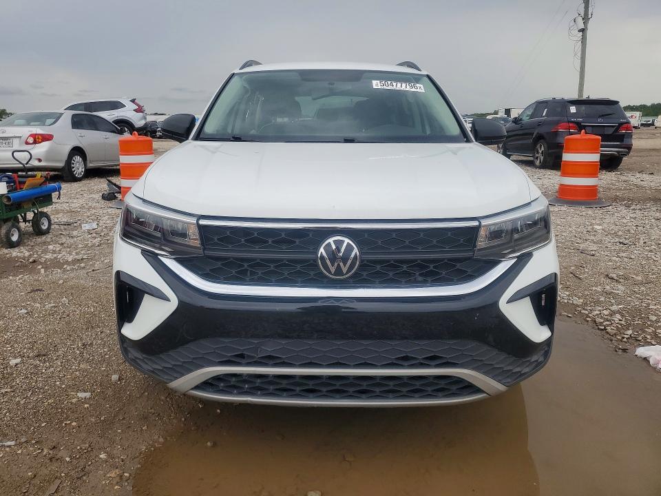 2022 Volkswagen Taos VIN 3VVCX7B20NM078624 COPART salvage auction — SIDE, Tx - Salvage Vehicle Title, sold $5,800 on 2026-07-02 (photo 5)