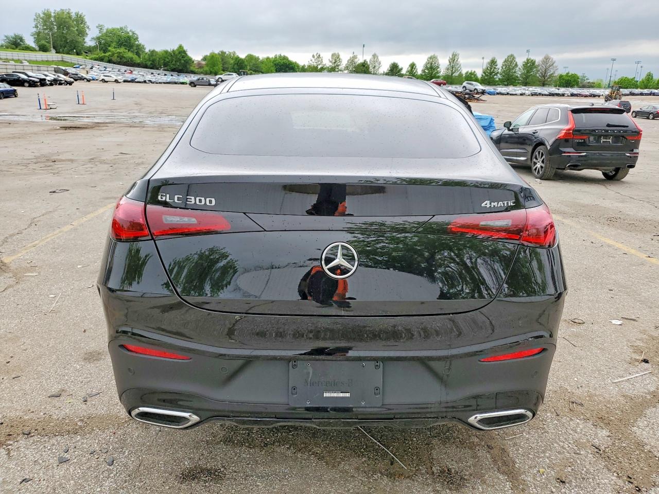 2024 Mercedes-Benz GLC-Class VIN W1NKJ4HB1RF129502 COPART salvage auction — Side, MO - SALVAGE CERTIFICATE OF TITLE, sold $39,000 on 2026-06-30 (photo 6)