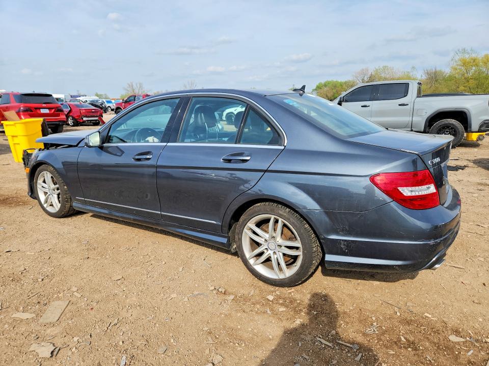 2014 Mercedes-benz C-klasse VIN WDDGF8ABXER313626 COPART salvage auction — FRONT END, Il - Salvage Certificate, sold $1,150 on 2026-07-17 (photo 2)
