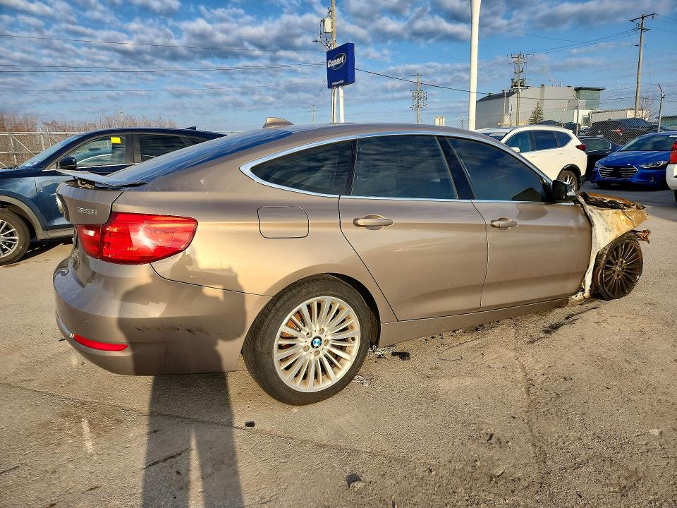 2015 BMW VIN WBA3X5C59FD562300 COPART salvage auction — Burn Engine, ON - PERMIT IRREPAIRABLE, sold $350 on 2026-07-28 (photo 3)