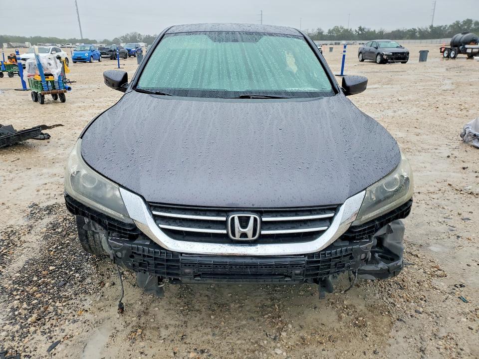 2014 Honda Accord VIN 1HGCR2F58EA300096 COPART salvage auction — FRONT END, Tx - Salvage Vehicle Title, sold $1,300 on 2026-07-02 (photo 5)