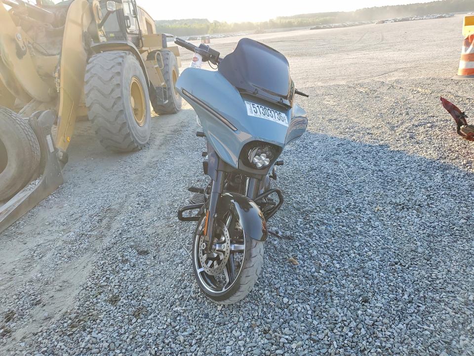 2024 Harley-davidson Fl VIN 1HD1KB718RB640255 COPART salvage auction — REAR END, Sc - Cert Of Title-Salvage, sold $11,900 on 2026-07-15 (photo 2)