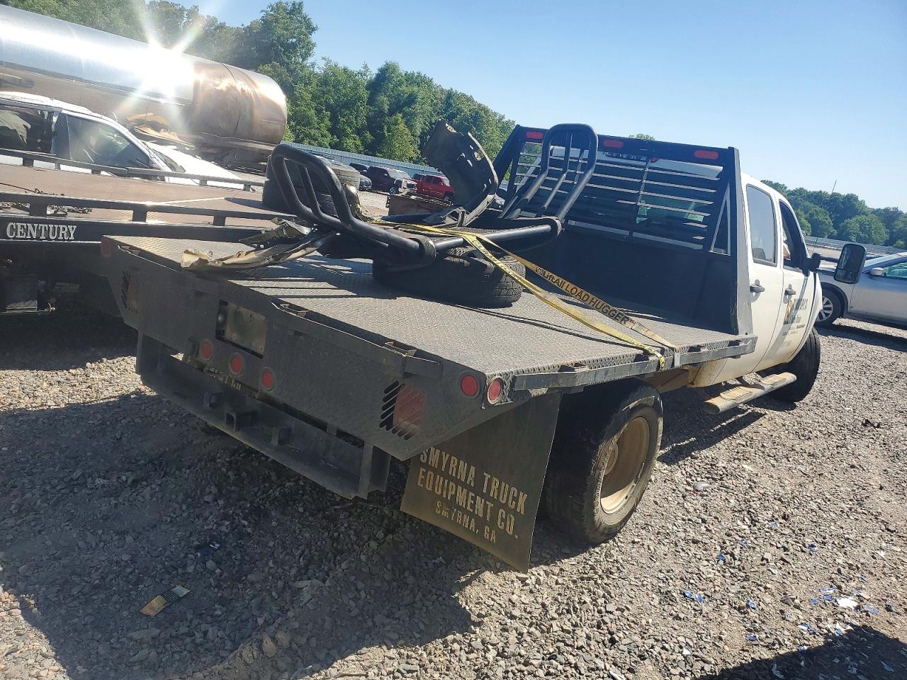 2014 Chevrolet Silverado 3500 VIN 1GB4CZCG1EF115057 COPART salvage auction — Front End, SC - CERT OF TITLE-SALVAGE, sold $1,050 on 2026-07-09 (photo 4)