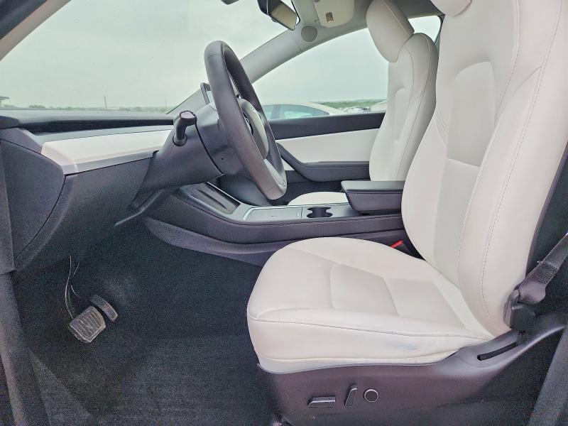2021 Tesla Model y VIN 5YJYGDEE6MF230773 COPART salvage auction — SIDE, Tx - Salvage Vehicle Title, sold $14,100 on 2026-07-20 (photo 7)