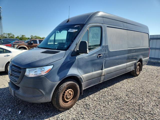 2019 Mercedes-benz Sprinter VIN WD4PF1CD1KP129074 COPART salvage auction — NORMAL WEAR, Fl - Certificate Of Title, sold $9,800 on 2026-07-24 (photo 1)