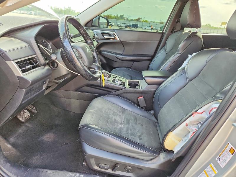 2024 Mitsubishi Outlander VIN JA4J3VA86RZ014243 COPART salvage auction — SIDE, Il - Salvage Certificate, sold $7,800 on 2026-08-03 (photo 7)