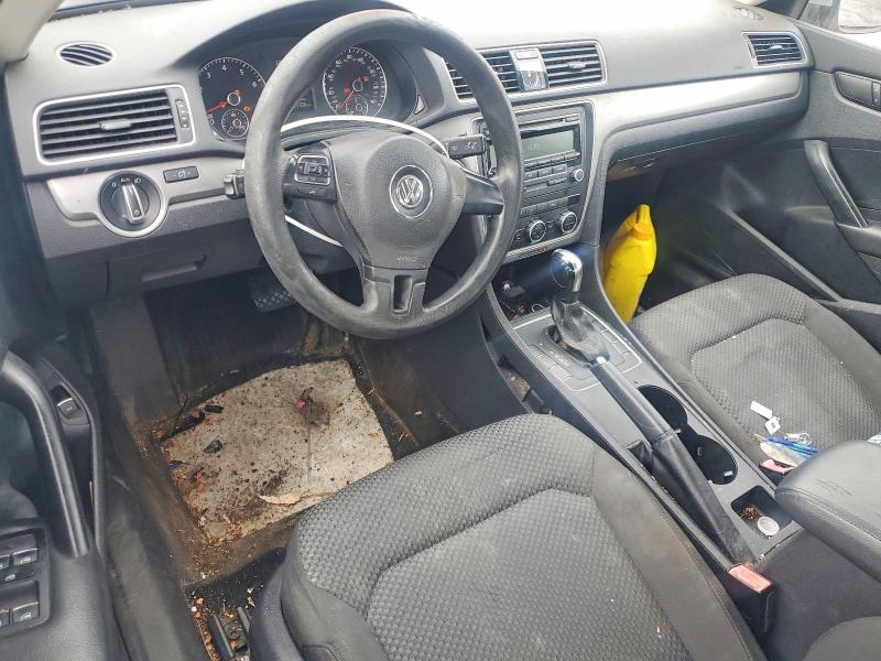 2012 Volkswagen VIN 1VWAP7A38CC064224 COPART salvage auction — MINOR DENT/SCRATCHES, NY - CERTIFICATE OF TITLE, sold $475 on 2026-07-02 (photo 8)