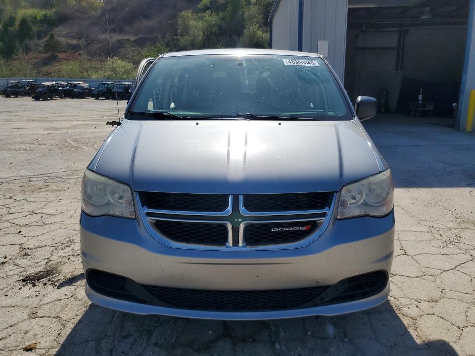 2014 Dodge Caravan VIN 2C4RDGBG1ER168127 COPART salvage auction — SIDE, NC - SALVAGE CERTIFICATE OF TITLE, sold $300 on 2026-07-09 (photo 5)