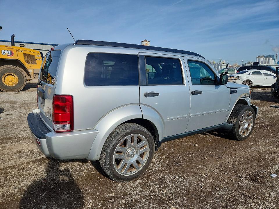 2011 Dodge Nitro VIN 1D4PT4GK7BW597543 COPART salvage auction — FRONT END, Il - Salvage Certificate, sold $1,350 on 2026-07-08 (photo 3)