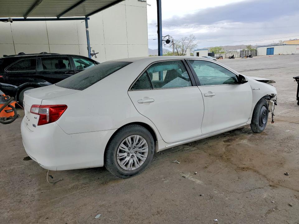 2014 Toyota Camry solara VIN 4T1BD1FKXEU122615 COPART salvage auction — FRONT END, Tx - Salvage Vehicle Title, sold $975 on 2026-07-08 (photo 3)
