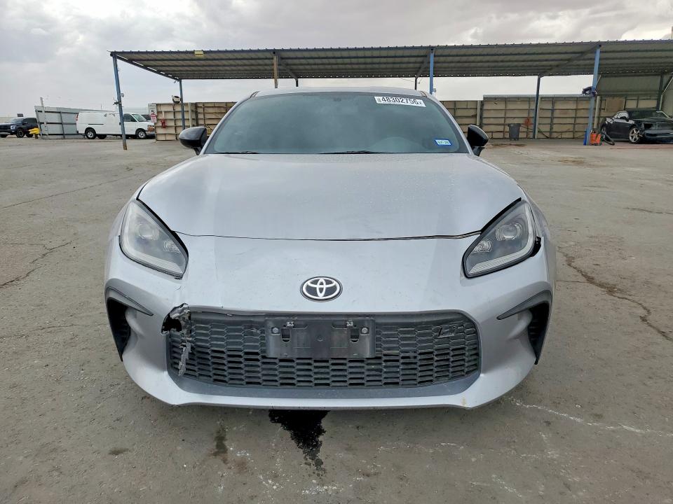 2024 Toyota Gr 86 VIN JF1ZNBB13R9757693 COPART salvage auction — FRONT END, TX, sold $11,400 on 2026-07-31 (photo 5)