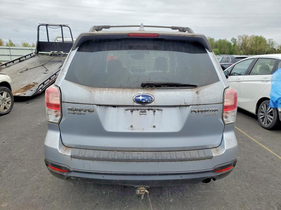 2017 Subaru Forester VIN JF2SJAWC7HH439952 COPART salvage auction — NORMAL WEAR, Or - Certificate Of Title, sold $300 on 2026-07-29 (photo 6)