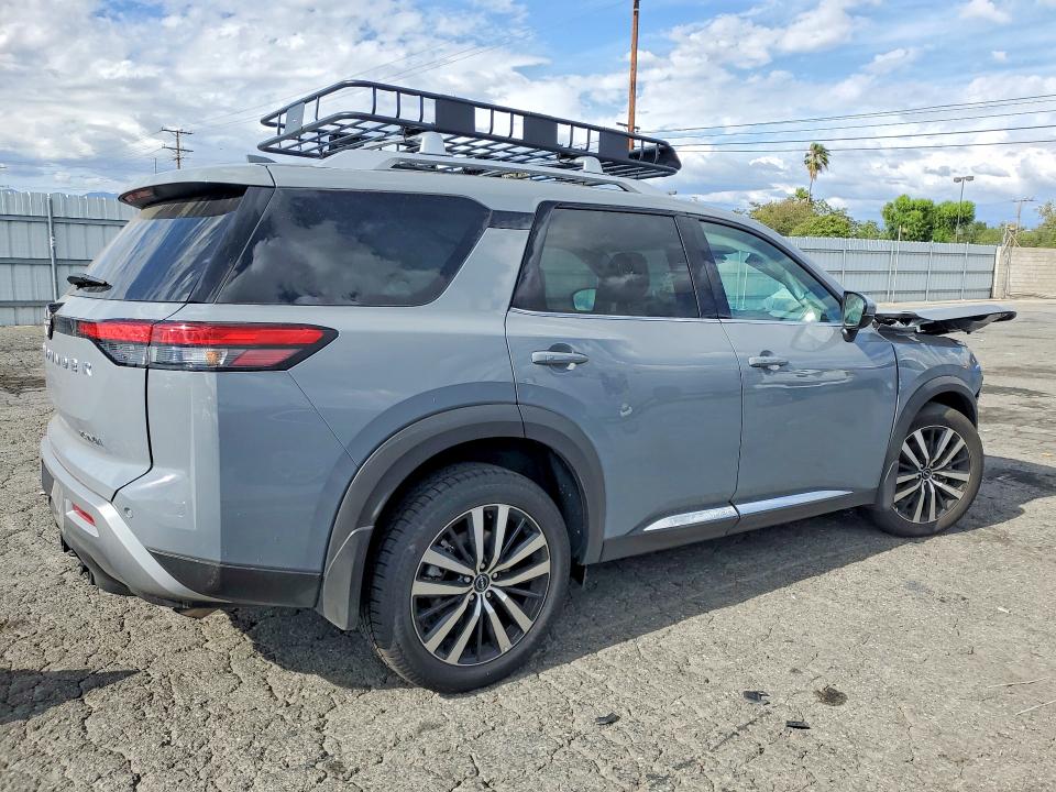 2025 Nissan Pathfinder VIN 5N1DR3DG4SC264707 COPART salvage auction — FRONT END, CA - DIS/DLR/EXP ONLY CLEAN TITLE, sold $10,300 on 2026-07-27 (photo 3)