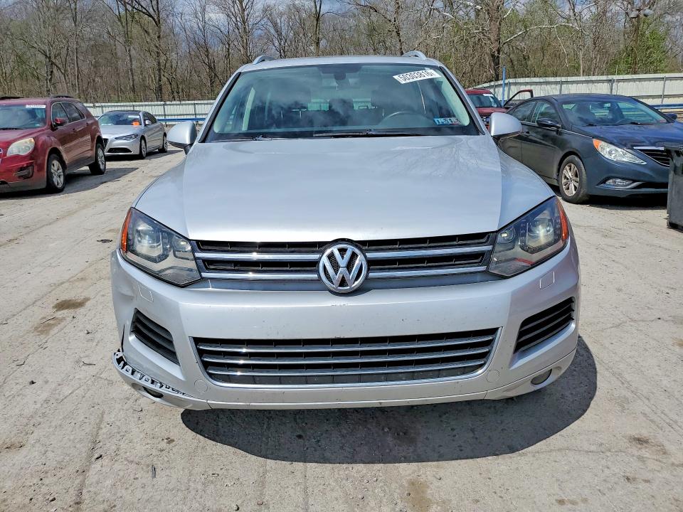 2013 Volkswagen Touareg VIN WVGEF9BP5DD006647 COPART salvage auction — SIDE, PA - CERTIFICATE OF SALVAGE, sold $1,150 on 2026-07-02 (photo 5)