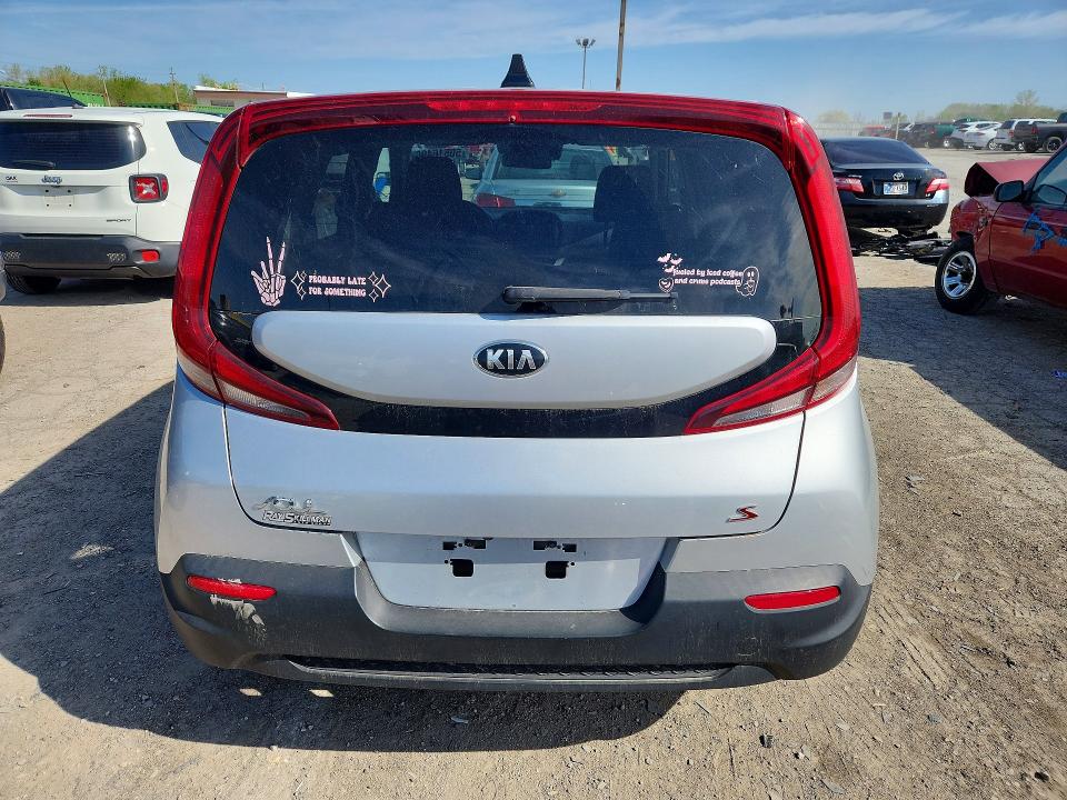2021 Kia Soul VIN KNDJ23AU1M7748450 COPART salvage auction — NORMAL WEAR, In - Certificate Of Title, sold $2,300 on 2026-07-02 (photo 6)