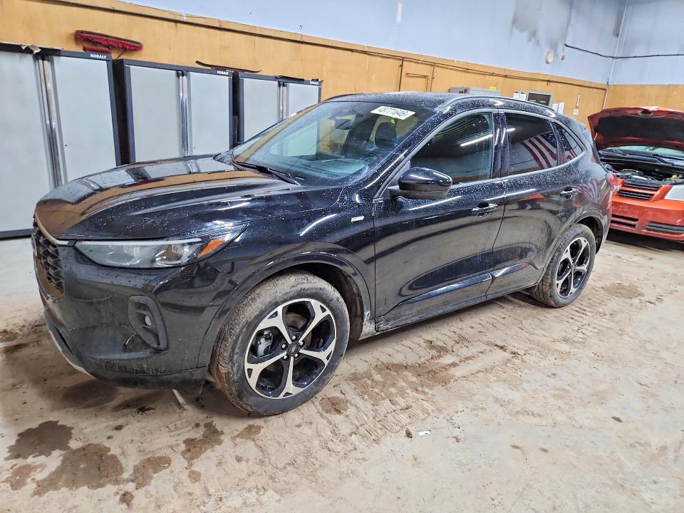 2025 Ford Escape VIN 1FMCU9PA4SUB57297 COPART salvage auction — REAR END, Salvage Title, sold $11,200 on 2026-07-22 (photo 1)