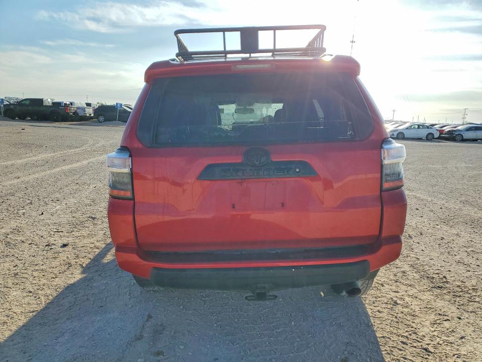 2018 Toyota 4runner VIN JTEBU5JR9J5555844 COPART salvage auction — FRONT END, Tx - Salvage Vehicle Title, sold $9,800 on 2026-07-22 (photo 6)