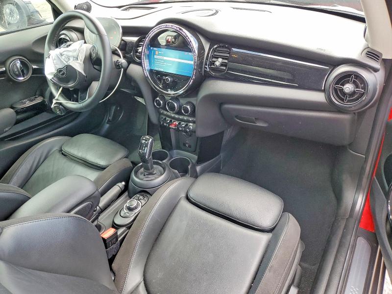 2022 Mini Cooper VIN WMW53DH02N2S36053 COPART salvage auction — FRONT END, CA - SALVAGE CERTIFICATE, sold $1,500 on 2026-07-31 (photo 8)
