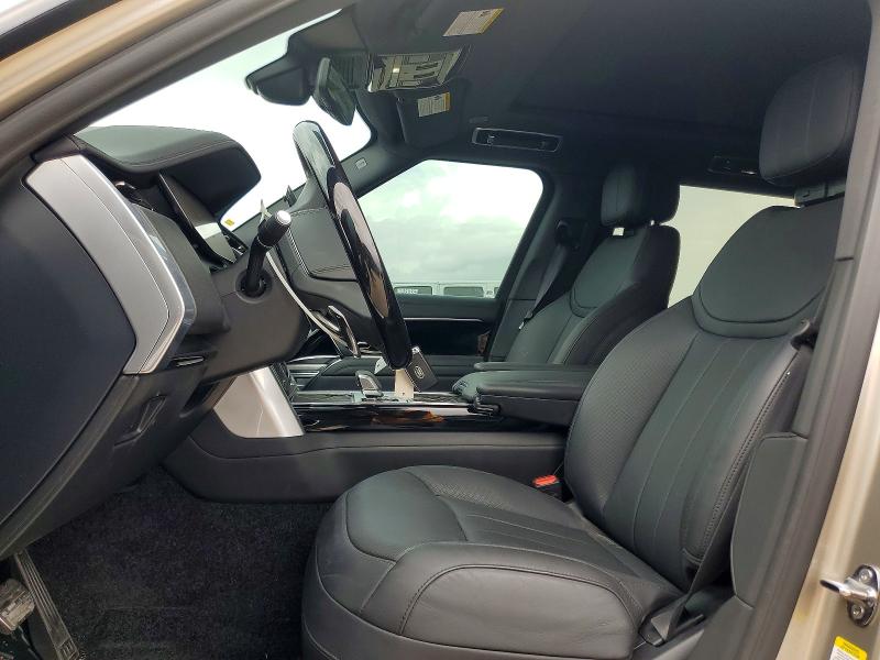 2025 Land rover RANGE ROVER VIN SALKPBFU8SA290259 COPART salvage auction — SIDE, Tx - Salvage Vehicle Title, sold $68,000 on 2026-07-02 (photo 7)