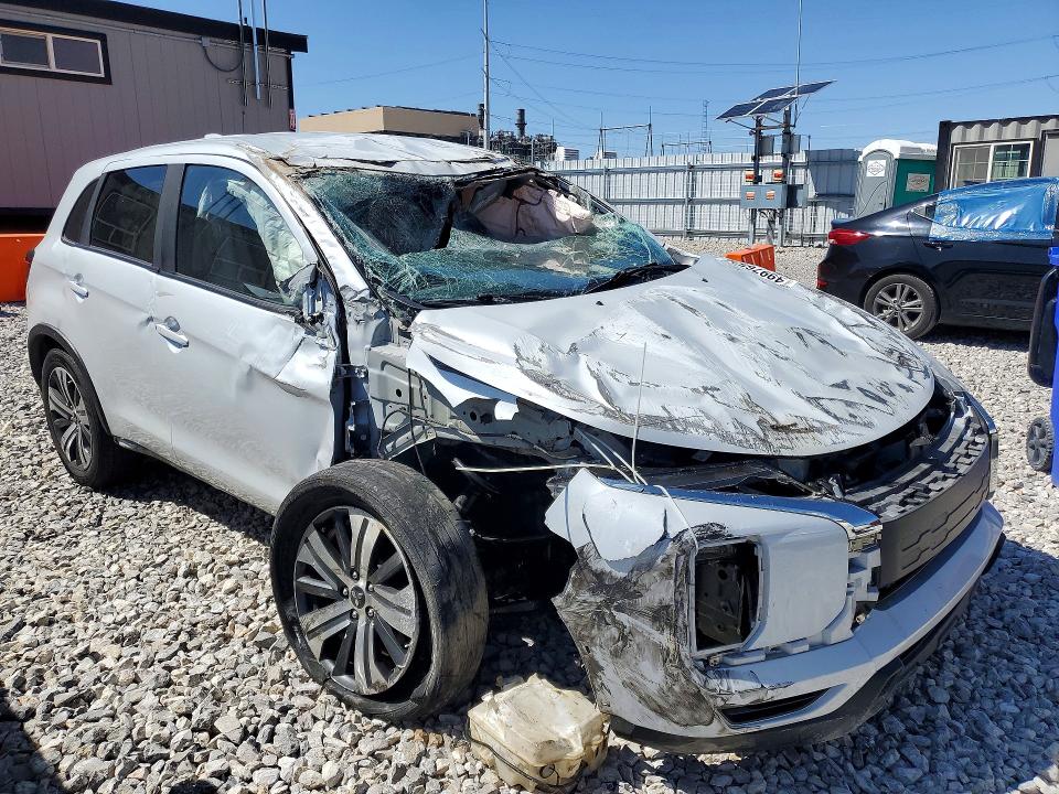 2022 Mitsubishi Outlander VIN JA4ARUAU9NU003623 COPART salvage auction — ROLLOVER, Nv - Salvage Title, sold $1,500 on 2026-07-20 (photo 4)