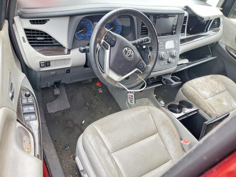 2019 Toyota Sienna VIN 5TDYZ3DC0KS010302 COPART salvage auction — ROOF, WA, sold $6,600 on 2026-07-27 (photo 8)