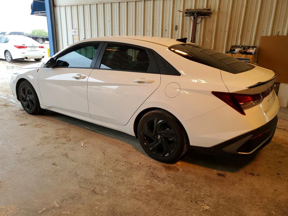 2026 Hyundai Elantra VIN KMHLM4DG0TU100012 COPART salvage auction — WATER/FLOOD, Salvage Title, sold $8,000 on 2026-07-17 (photo 2)