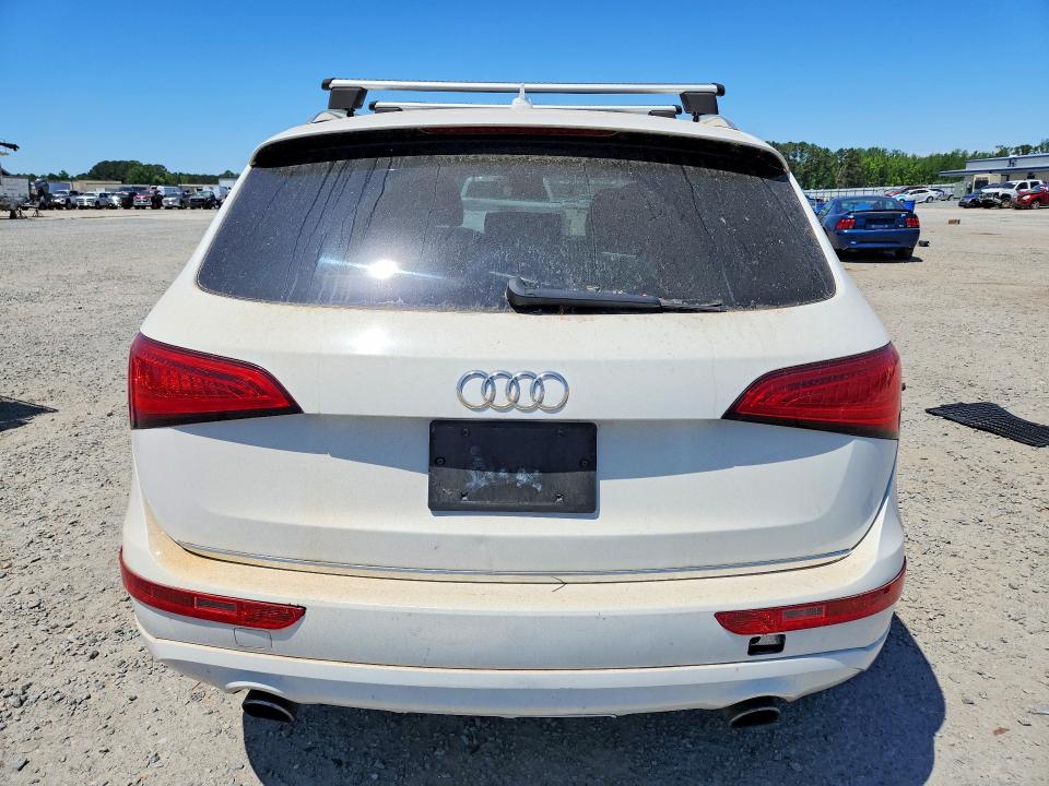 2015 Audi Q5 VIN WA1CFAFP5FA053733 COPART salvage auction — MINOR DENT/SCRATCHES, Salvage Title, sold $600 on 2026-08-23 (photo 6)