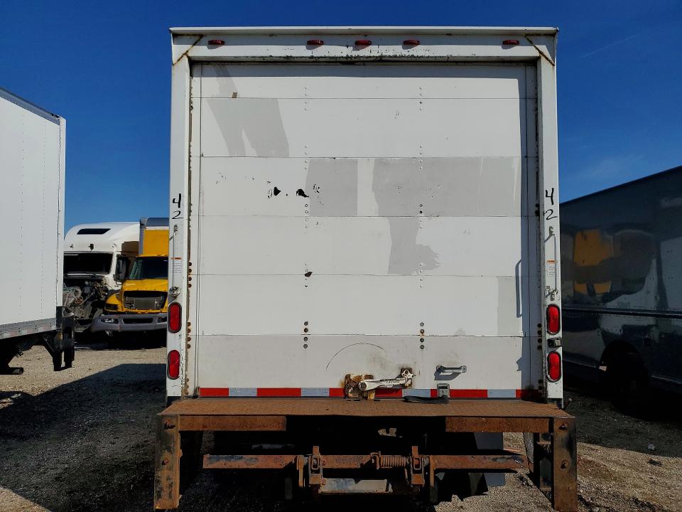 2014 Mitsubishi Fuso VIN JL6CRH1A7EK000010 COPART salvage auction — NORMAL WEAR, IL - CERTIFICATE OF TITLE, sold $500 on 2026-07-07 (photo 6)
