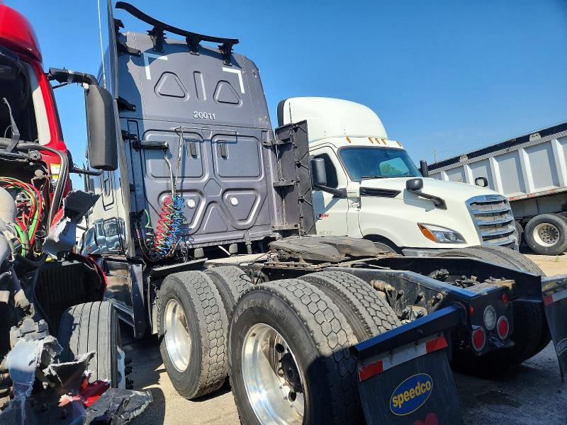 2023 Freightliner Cascadia 126 VIN 3AKJHHDR6PSUG5128 COPART salvage auction — ROLLOVER, NE - CERT OF TITLE-SALVAGE, sold $42,250 on 2026-07-09 (photo 3)