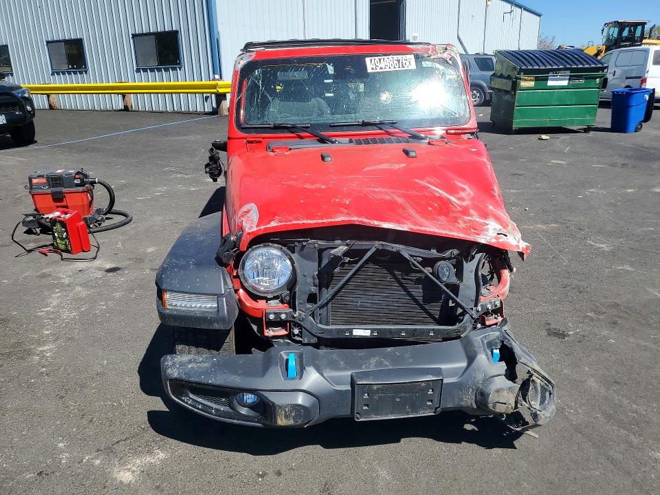 2024 Jeep Wrangler / VIN 1C4RJXN64RW283393 COPART salvage auction — ROLLOVER, Ca - Non-Repairable Vehicle Cert, sold $550 on 2026-07-20 (photo 5)