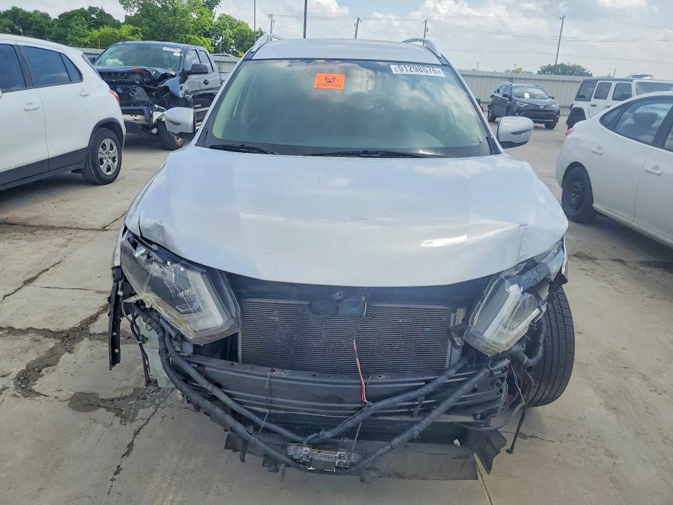 2018 Nissan Rogue VIN KNMAT2MV8JP575212 COPART salvage auction — FRONT END, Id - Salvage Certificate Of Title, sold $975 on 2026-07-16 (photo 5)