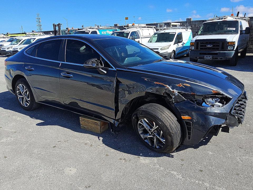 2020 Hyundai Sonata VIN 5NPEF4JA8LH061851 COPART salvage auction — UNDERCARRIAGE, FL - CERT OF TITLE-REBUILT, sold $1,100 on 2026-07-14 (photo 4)
