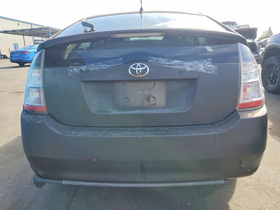 2004 Toyota Prius VIN JTDKB20U440056515 COPART salvage auction — BURN, Ca - Non-Repairable Vehicle Cert, sold $525 on 2026-07-16 (photo 6)