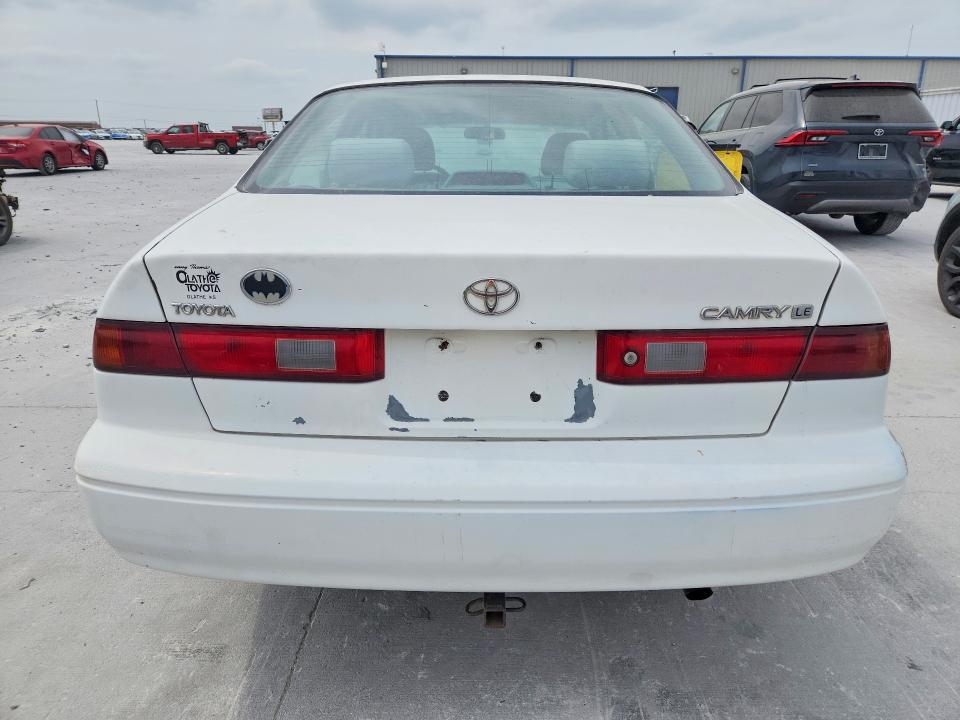 1998 Toyota Camry VIN 4T1BG22K2WU359927 COPART salvage auction — FRONT END, Tx - Cert Of Title-Rebuilt Salvage, sold $250 on 2026-07-09 (photo 6)