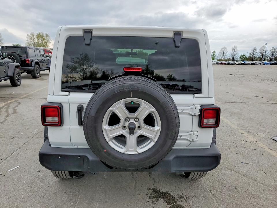 2023 Jeep Wrangler / VIN 1C4HJXDNXPW567290 COPART salvage auction — MINOR DENT/SCRATCHES, MO - CERTIFICATE OF TITLE, sold $150 on 2026-07-09 (photo 6)