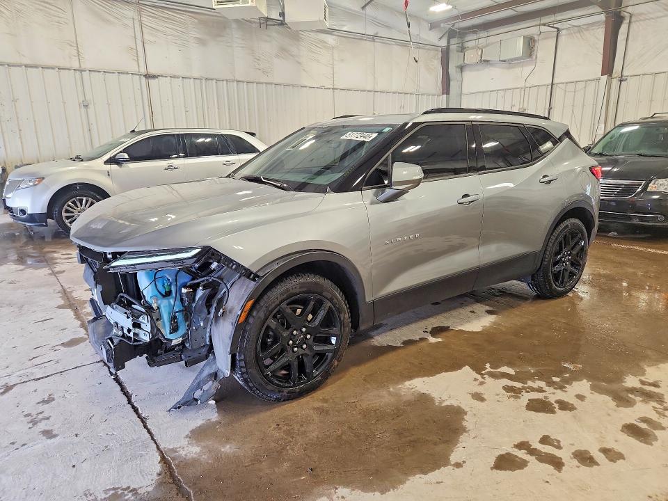 2024 Chevrolet Blazer VIN 3GNKBJR47RS177348 COPART salvage auction — FRONT END, WI, sold $10,400 on 2026-07-27 (photo 1)