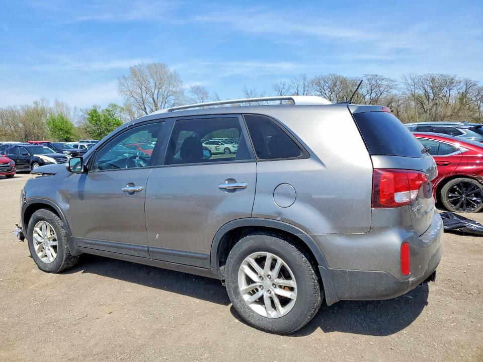 2015 Kia Sorento VIN 5XYKT4A62FG655810 COPART salvage auction — FRONT END, Ia - Cert Of Title-Salvage Title, sold $925 on 2026-07-17 (photo 2)